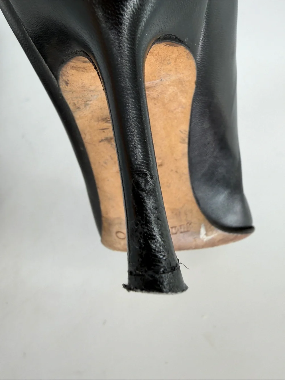 Jimmy Choo Black Leather Stiletto Heel Pointed Toe Boots Size 38.5